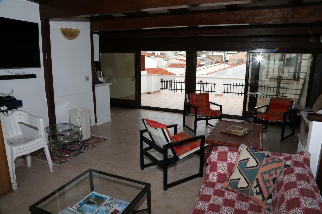 Luxury Apt Apartment Calasetta Exterior foto